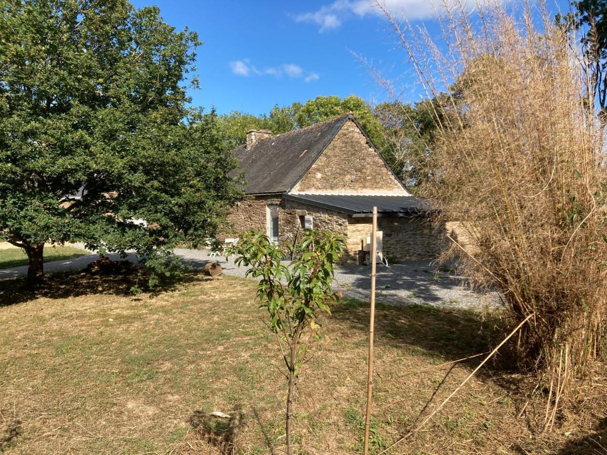 Jolie métairie d'une Seigneurie bretonne. Peaule Exterior foto